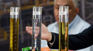 YPFB adjudicó control de calidad de combustibles a firma argentina antes de la venta de gasolina contaminada