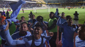 Bolívar no falla en la definición vía penales y gana el clásico