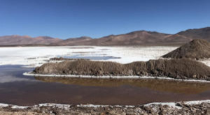 Chile “está preparado” para “volver a liderar” la producción mundial de litio, dice Boric