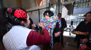 Legisladores optan por la "challa" y el tiempo en familia para el carnaval 