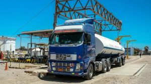 Decreto autoriza a YPFB y a las refinerías importar petróleo