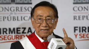 El presidente interino de Perú está citado como acusado en un juicio por corrupción