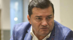 El alcalde cruceño Jhonny Fernández fue aprehendido y trasladado a una clínica 