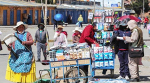 Bolivia tiene solo 2,7 % de desempleo, pero la informalidad domina el mercado laboral