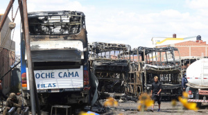 Fiscalía presume que incendio en taller de Oruro se generó por una chispa al soldar un bus