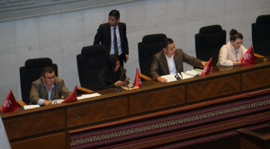 Tal como se anunció, Medinaceli no  asiste a interpelación; Lara dice que se recurre a chicanas 