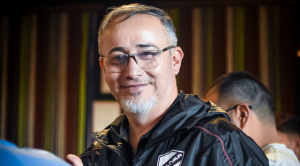 Bolívar y Blooming “son los que mejor fútbol juegan en el país” 