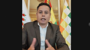 Según Lara, el DS 5552 eliminó el cargo de Vidovic en la vicepresidencia