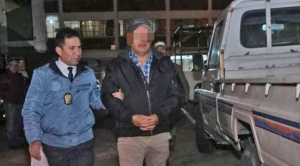 Aprehenden y trasladan a La Paz a exfiscal de obra de construcción de edificio de Aduana en Tarija 