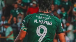 Martins: “Yo por ahora en silencio y con mucho trabajo”