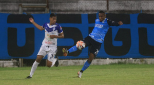 Con un triplete de Garcés, Blooming es finalista del Repechaje