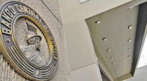 Las reservas internacionales en efectivo caen un 85 % en dos días y llegan a $us 52 millones